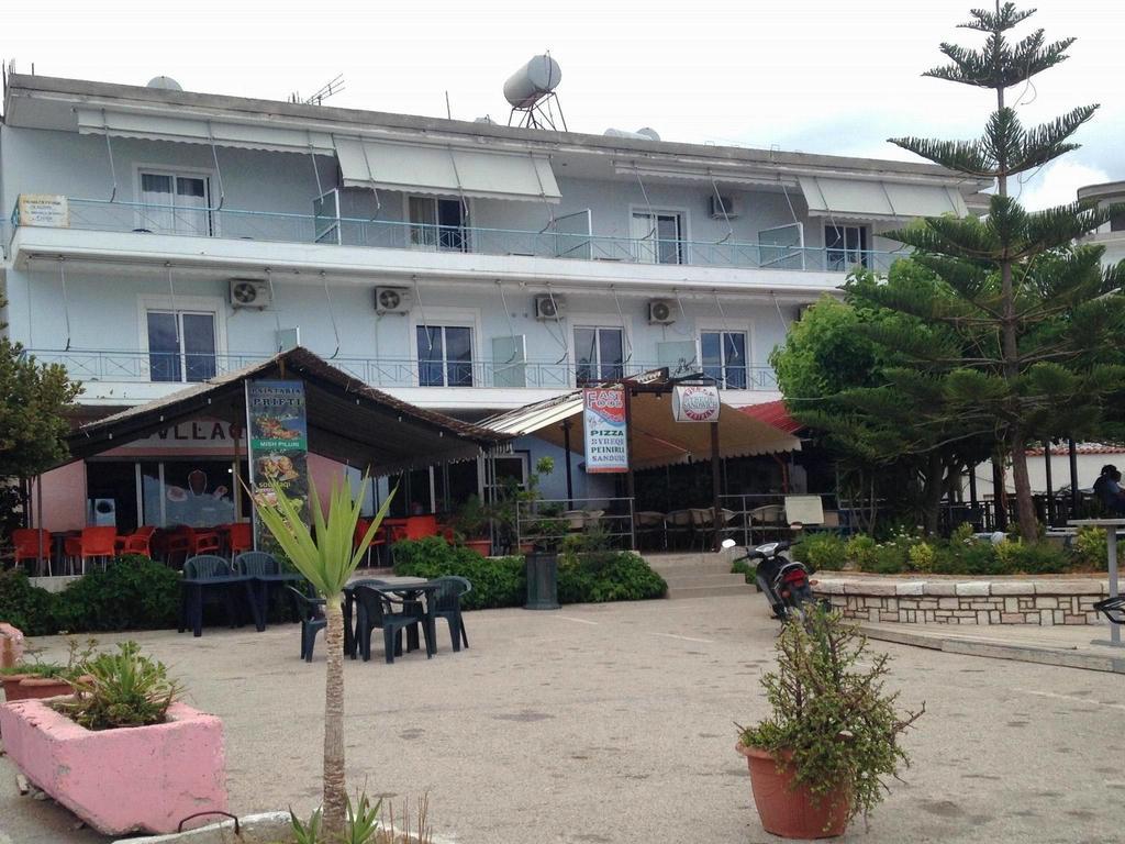 Himara Hostel Himare