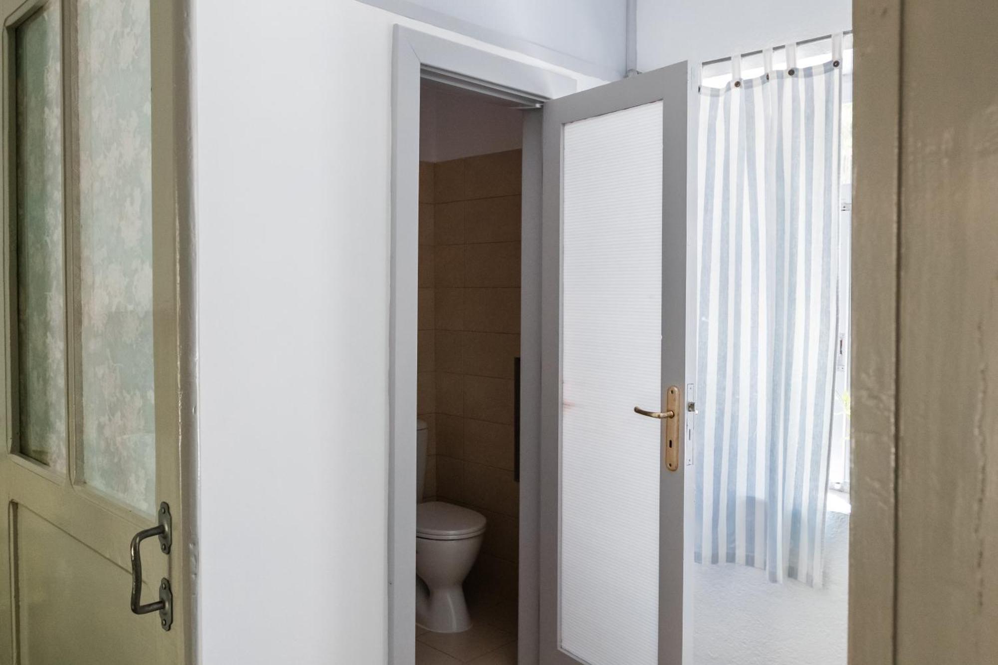 Hostal Himara