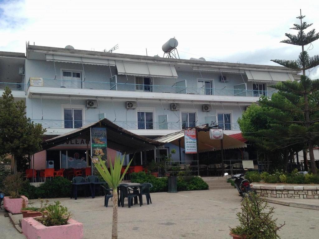 Himara Hostal