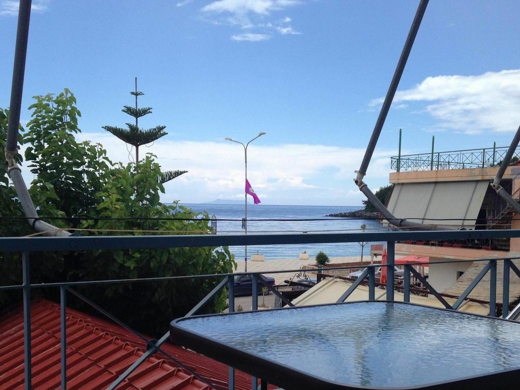 Himara *